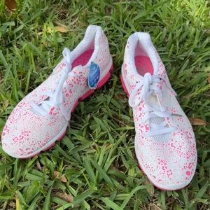 Addidas Leopard White Neon Pink Climachill Askin Tie Up Running Sneakers 7 1/2